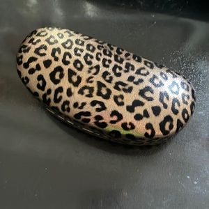 Cheetah print hard case for glasses